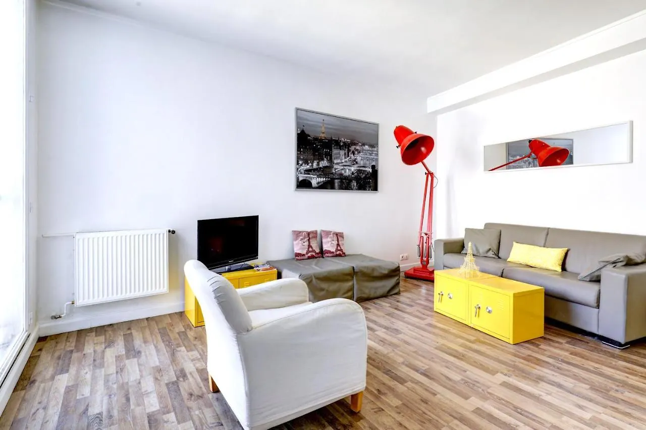 Louvre - Rivoli Private Apartment Paris