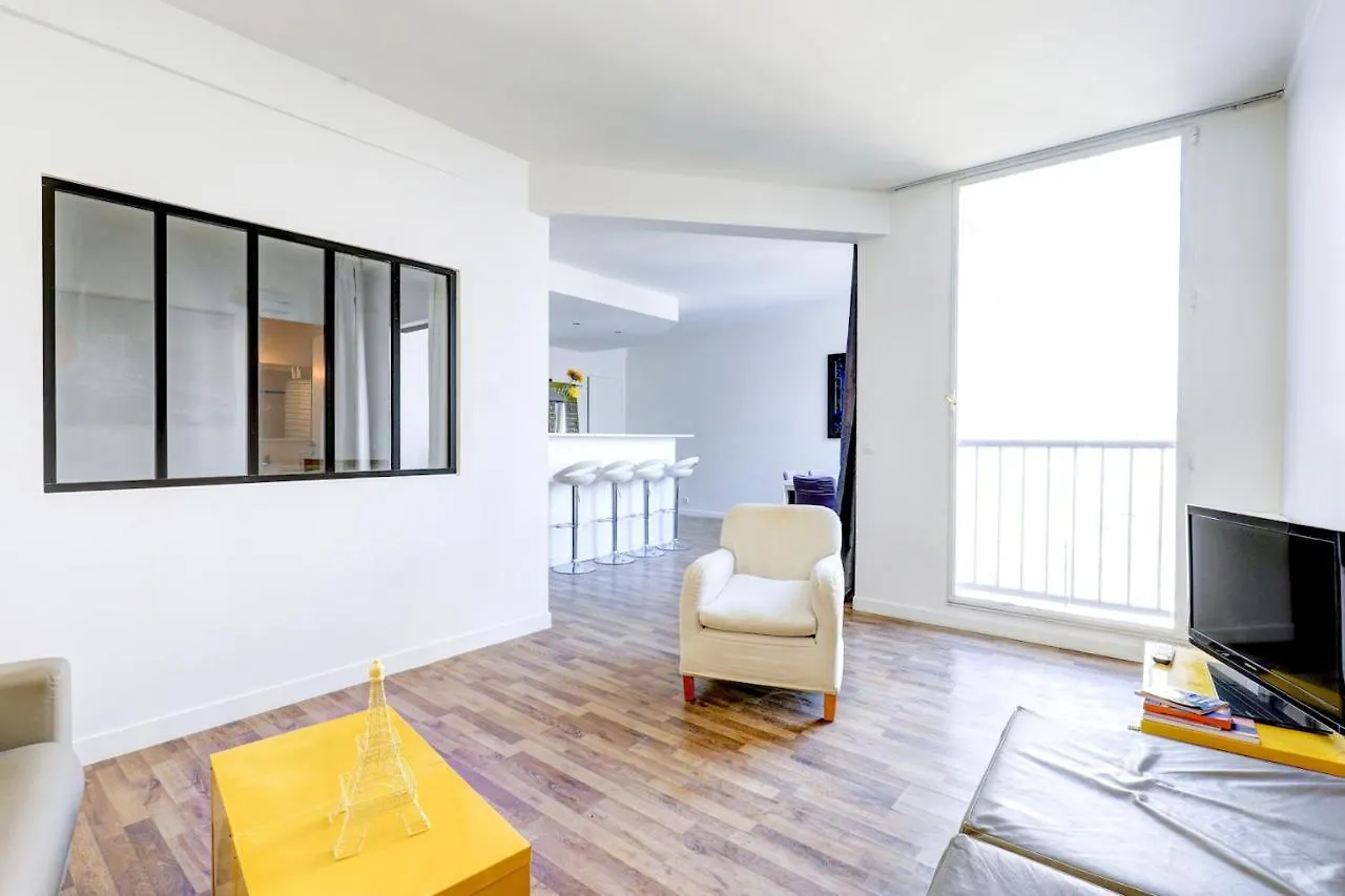 Louvre - Rivoli Private Apartment Paris France